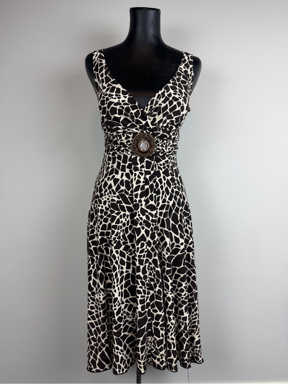 Enfocus Studio Brown and White Giraffe-Print Midi Dress Embellished Waist size4